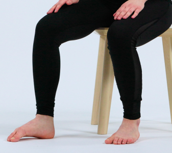 C11. Sed na židli – zkracování chodidla